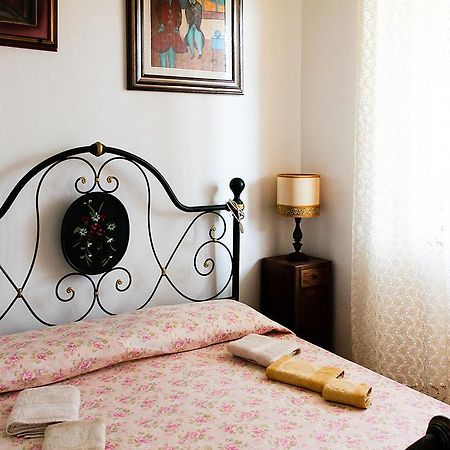 Guesthouse Stazione Pisa Centro المظهر الخارجي الصورة