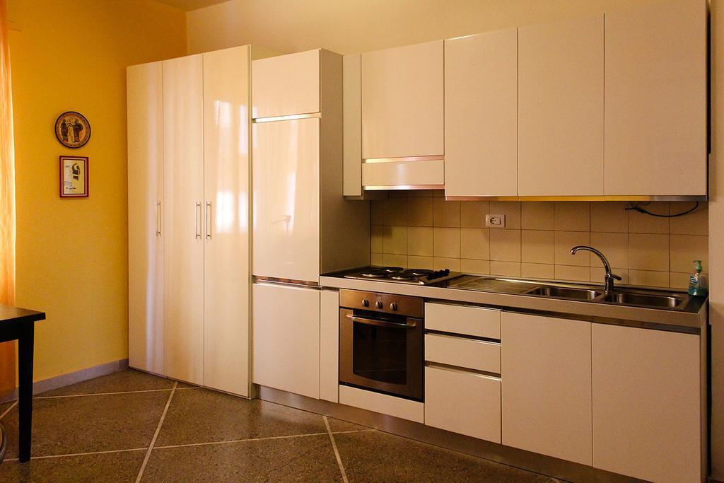 Guesthouse Stazione Pisa Centro المظهر الخارجي الصورة
