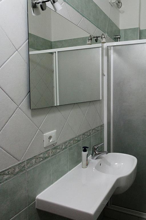 Guesthouse Stazione Pisa Centro المظهر الخارجي الصورة
