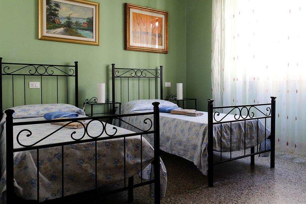 Guesthouse Stazione Pisa Centro المظهر الخارجي الصورة
