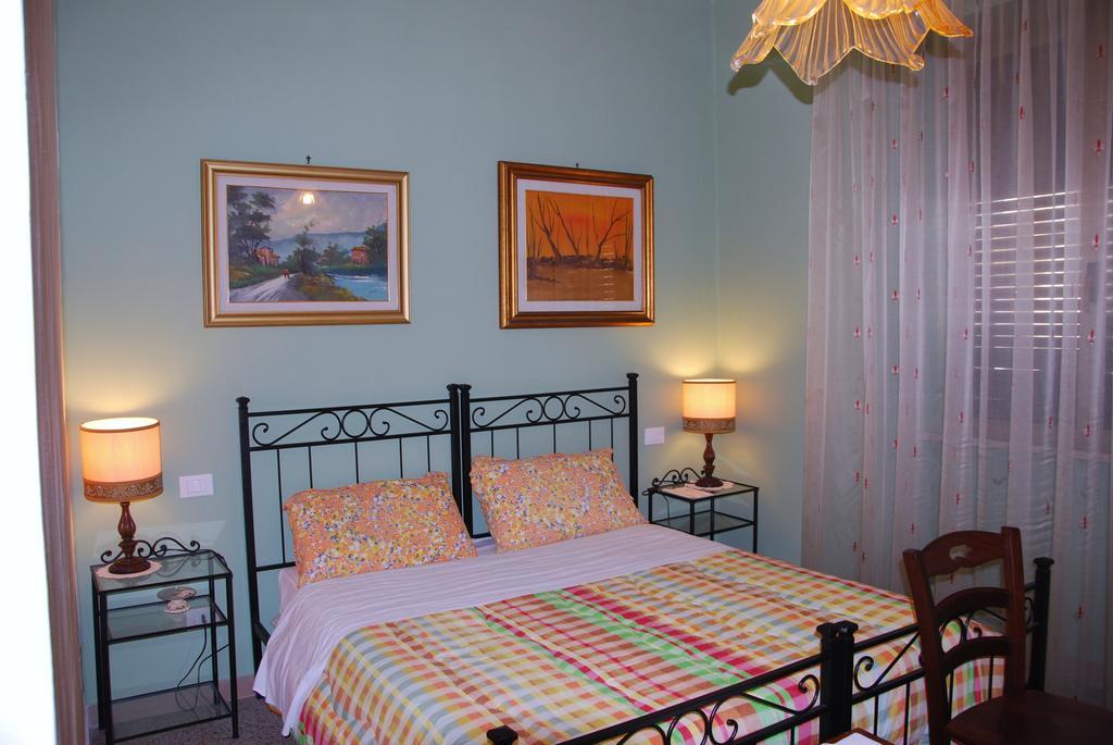 Guesthouse Stazione Pisa Centro الغرفة الصورة
